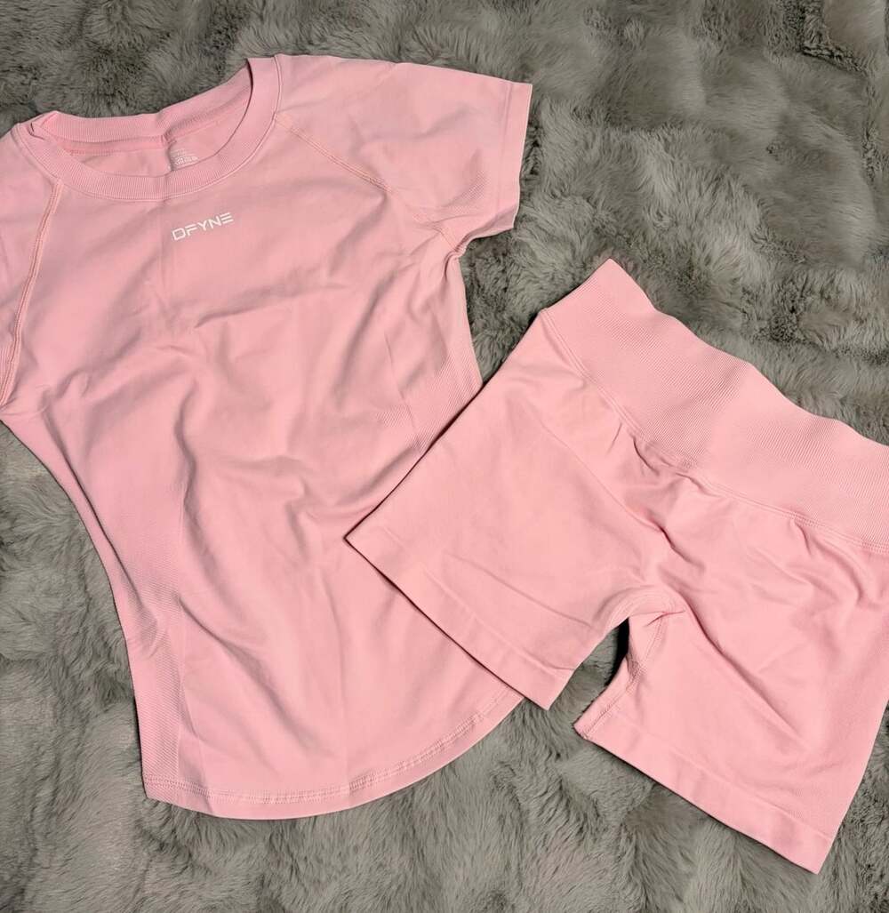 Dfyne Everyday Seamless Short Sleeve Top And Shorts Set Medium